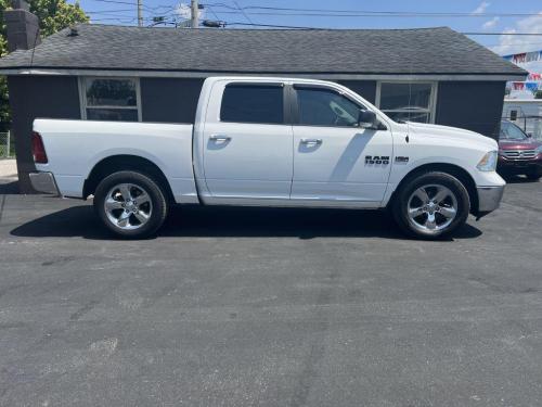 2015 RAM 1500 SLT