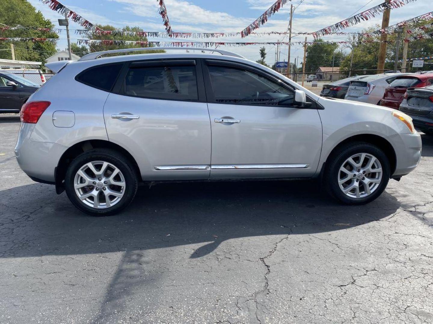 2013 SILVER NISSAN ROGUE S (JN8AS5MV9DW) with an 2.5L engine, Continuously Variable transmission, located at 1056 E Riverside Dr, Evansville, IN, 47714, (812) 423-7026, 37.953491, -87.546654 - Photo#0