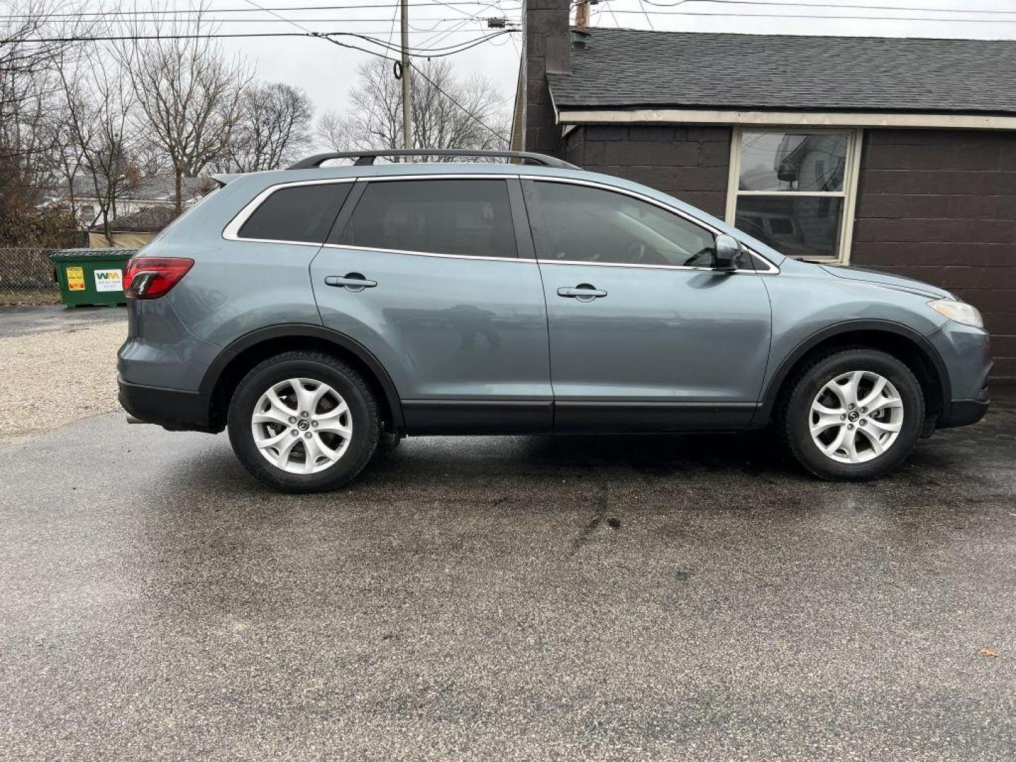 2013 GREEN MAZDA CX-9 TOURING (JM3TB3CA4D0) with an 3.7L engine, Automatic transmission, located at 1056 E Riverside Dr, Evansville, IN, 47714, (812) 423-7026, 37.953491, -87.546654 - Photo#0