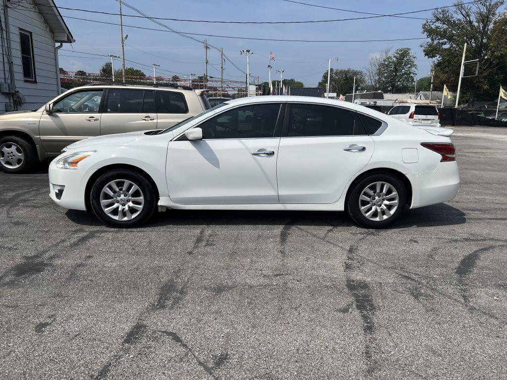 photo of 2015 NISSAN ALTIMA 4DR