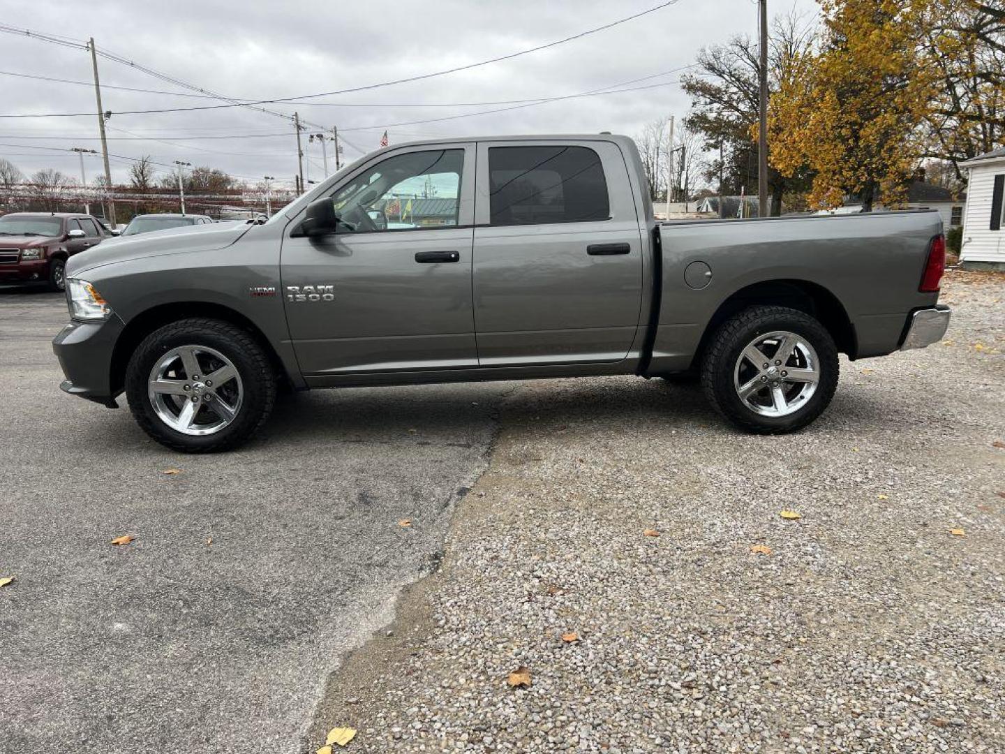 2013 GRAY RAM 1500 ST (1C6RR7KT5DS) with an 5.7L engine, Automatic transmission, located at 1056 E Riverside Dr, Evansville, IN, 47714, (812) 423-7026, 37.953491, -87.546654 - Photo#0