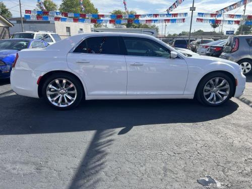 2018 CHRYSLER 300 TOURING