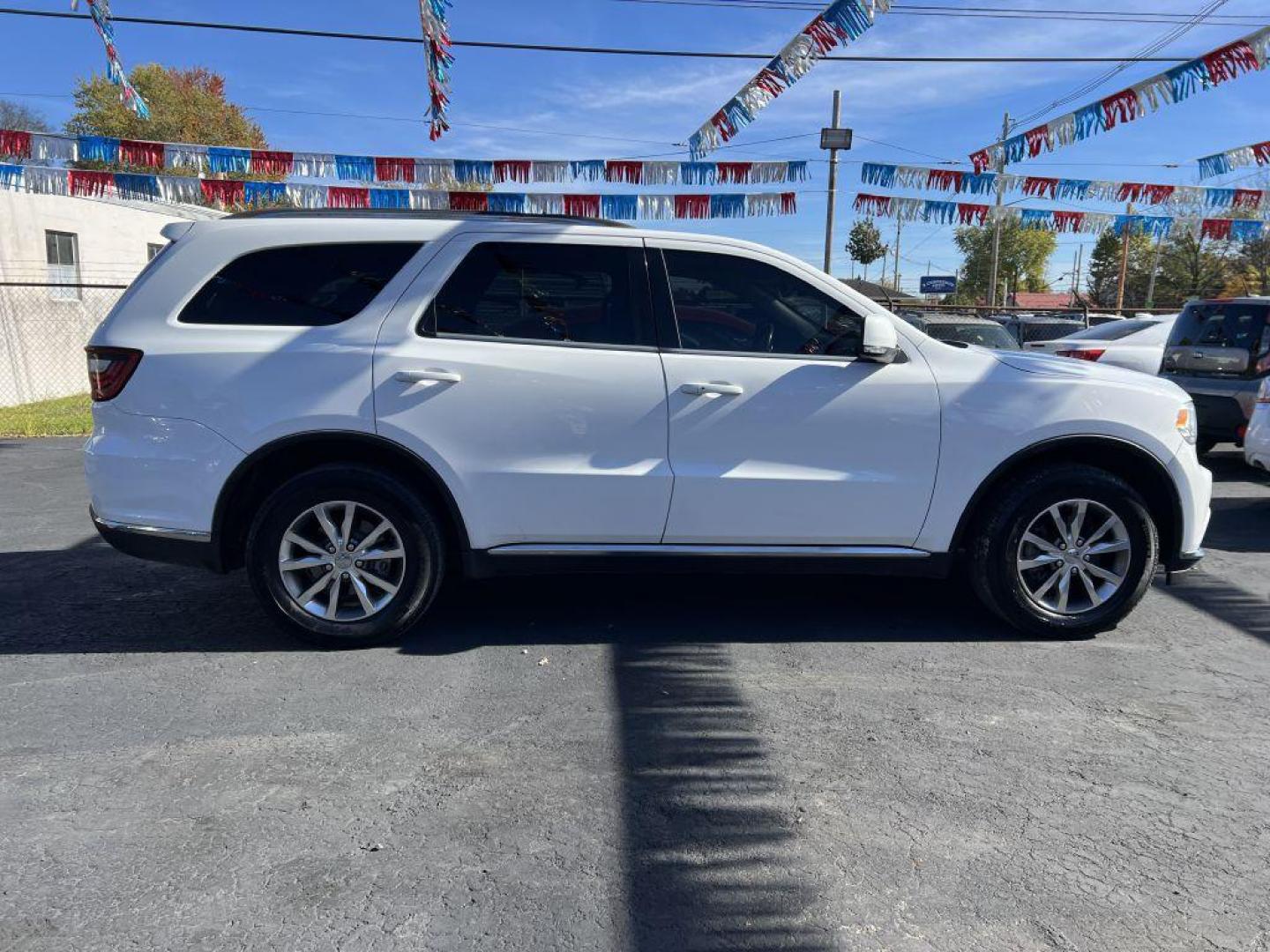 2014 WHITE DODGE DURANGO LIMITED (1C4RDJDG2EC) with an 3.6L engine, Automatic transmission, located at 1056 E Riverside Dr, Evansville, IN, 47714, (812) 423-7026, 37.953491, -87.546654 - Photo#0