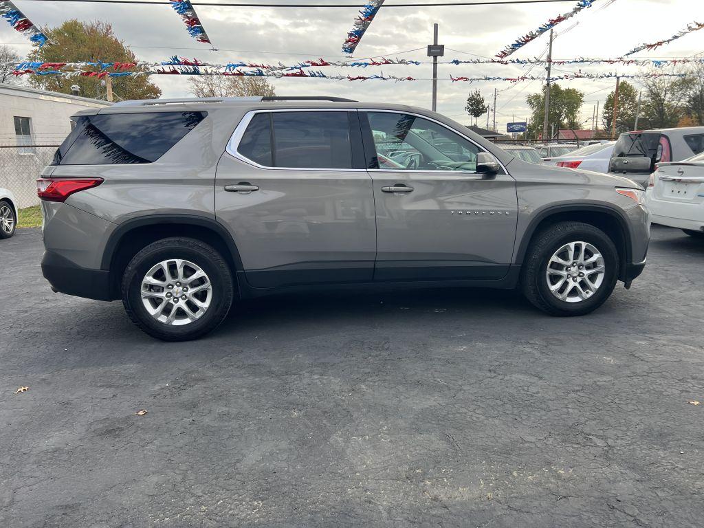 photo of 2018 CHEVROLET TRAVERSE LT